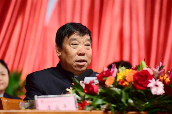 365电子游戏李安平董事长作报告 365电子游戏李安平董事长作报告