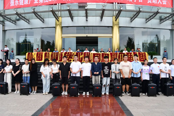 365电子游戏骨干结对“送你上大学” 365电子游戏骨干结对“送你上大学”